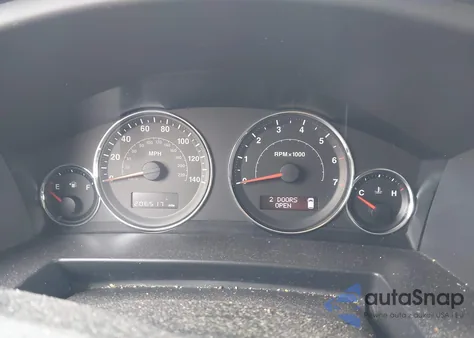 2010 Jeep Commander Sport from USA, damaged, VIN 1J4RG4GK4AC130035